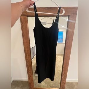 Everlane Maxi Dress - Black (2)